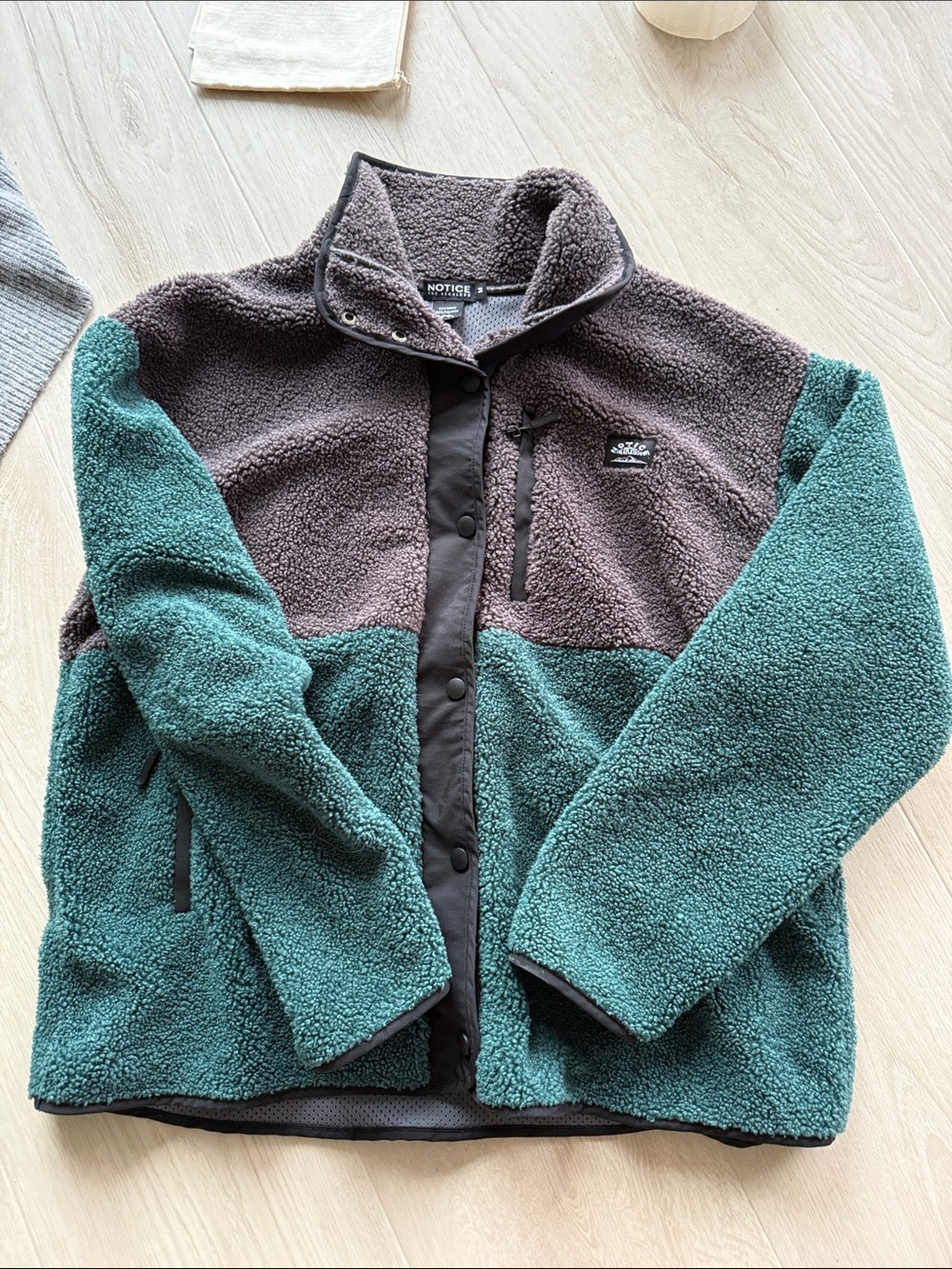 Notice the reckless fleece